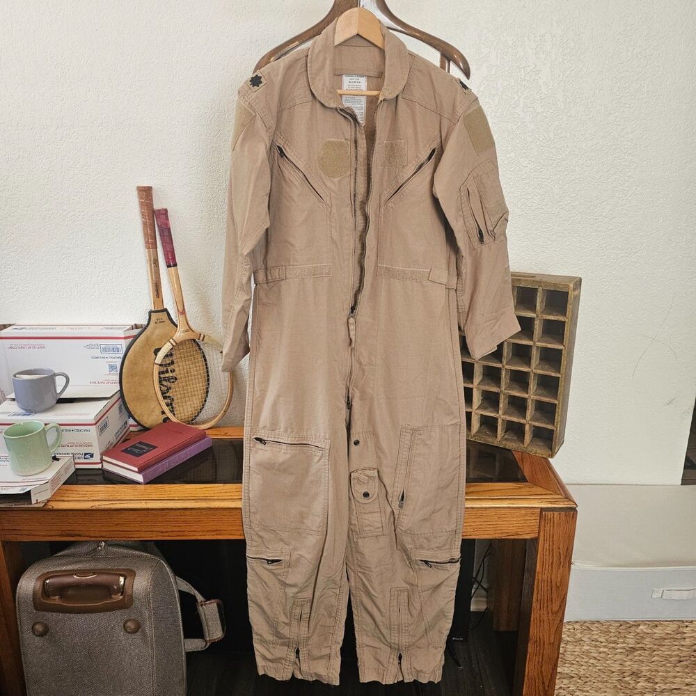 Genuine US Military CWU 27/P Nomex Flight Suit Coveralls Desert Tan 42S Officer